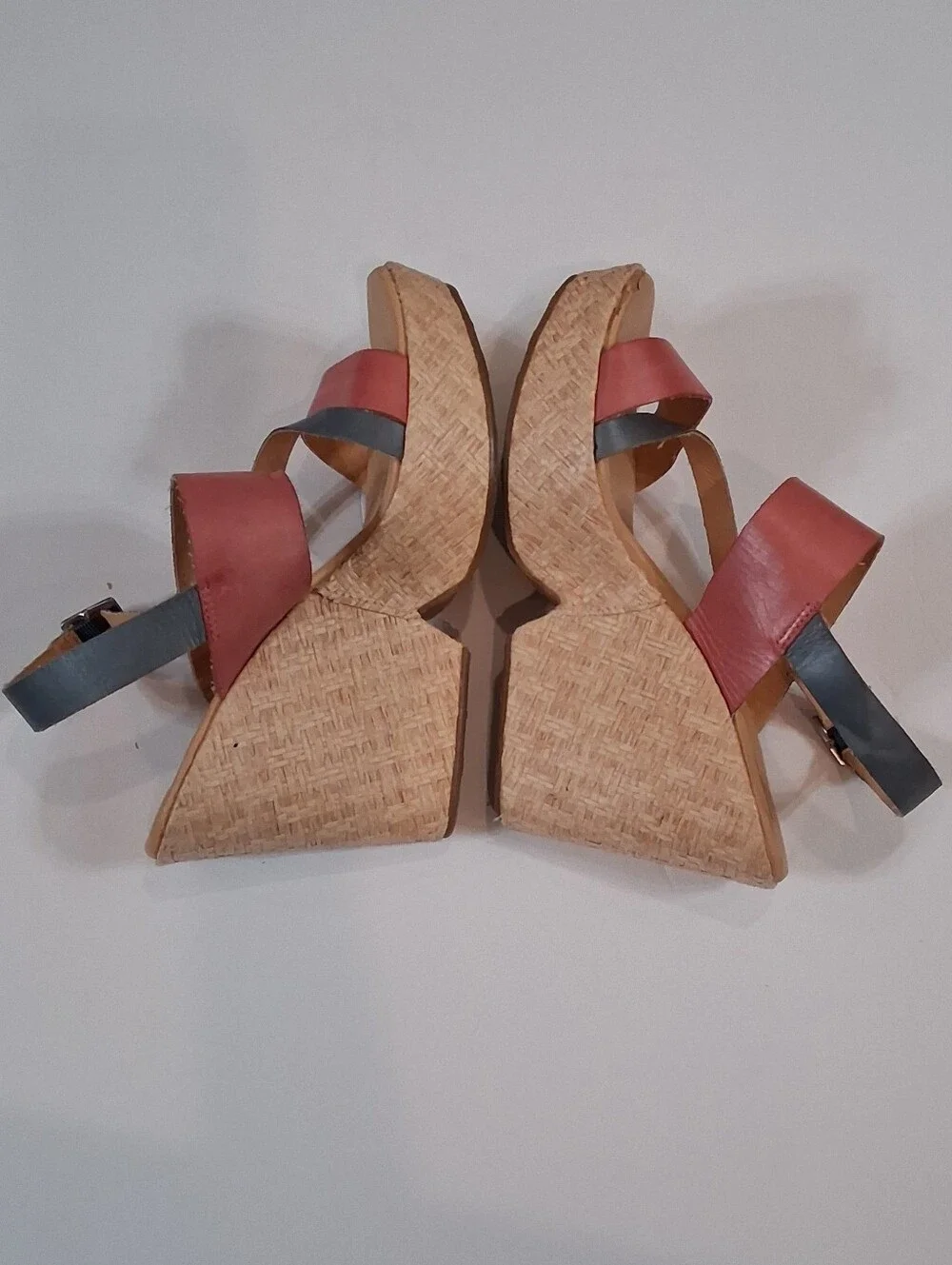 Korks By Kork-Ease Jessie Women’s Pink/Red and Blue Strappy Wedge Sandals Size 8